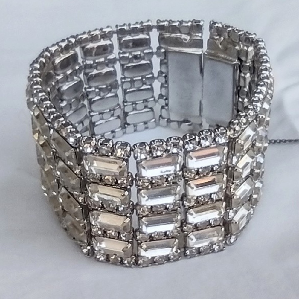 Vintage Mid Century Chunky Clear Rhinestone Bracelet with Safety Chain